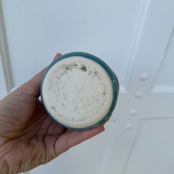 Handmade Ceramic Planter Pottery Vase - Picture 4 of 4